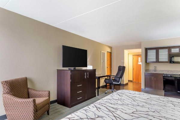 Best Western Plus Knoxville Cedar Bluff image 16