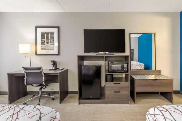 Best Western Plus Knoxville Cedar Bluff image 24